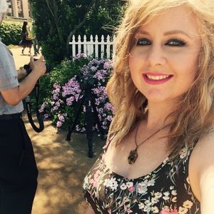 Meet your Posher, Blanca